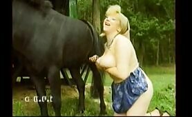 BFI - Horse Pissing on Girls